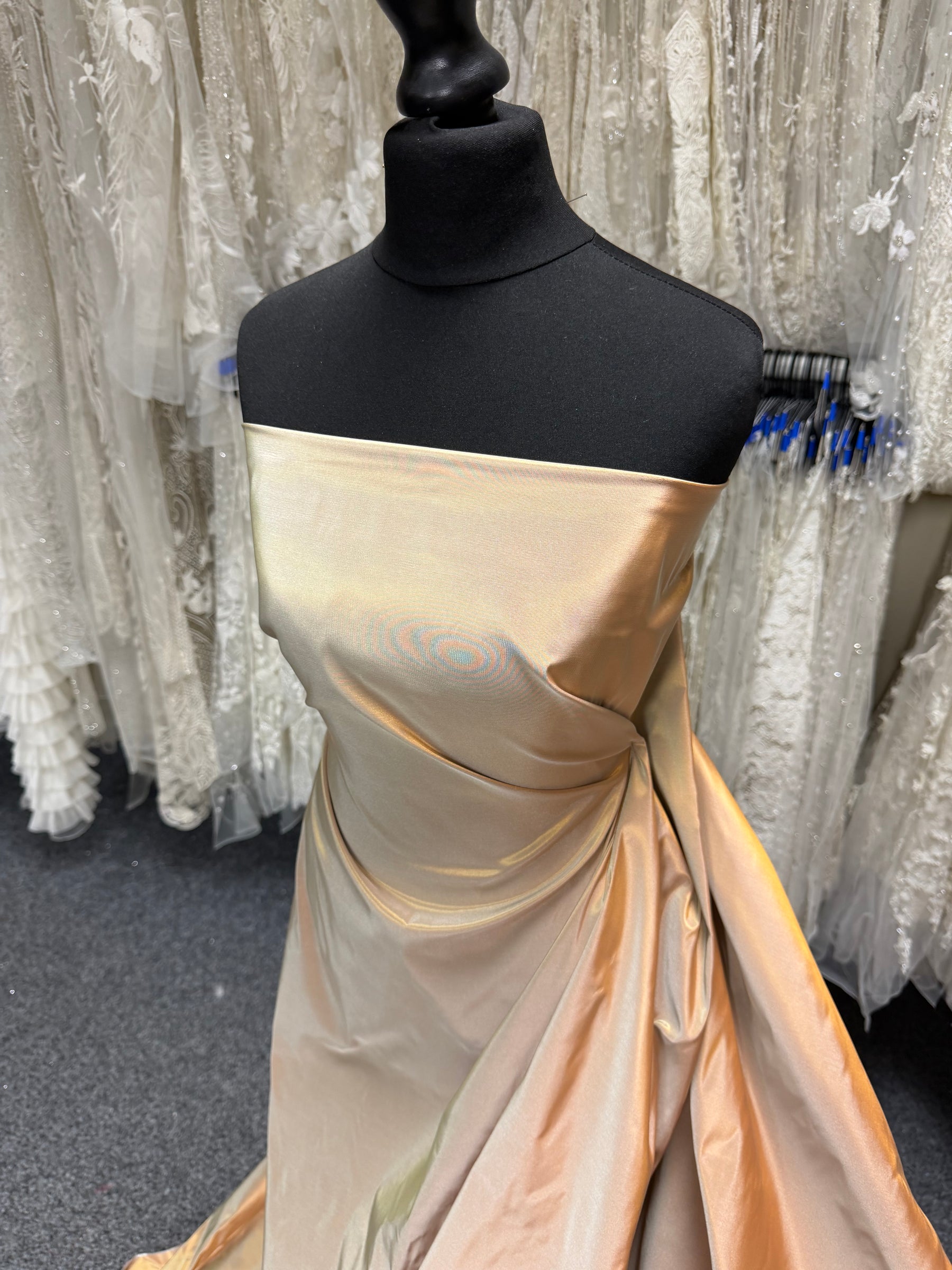 Green/Gold Polyester Taffeta - P600