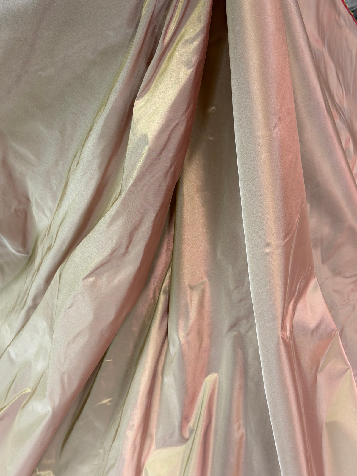 Red/Mint Polyester Taffeta - P600