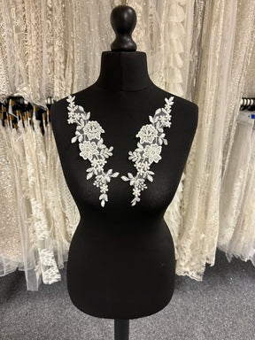 Ivory Beaded Lace Appliques - T69