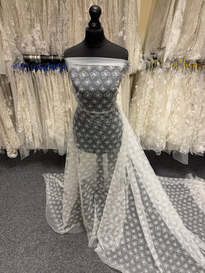 Ivory Embroidered Butterfly Lace – EU5002