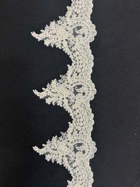 Ivory Beaded Edging - T710