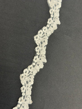 White Embroidered Lace Trim - T744
