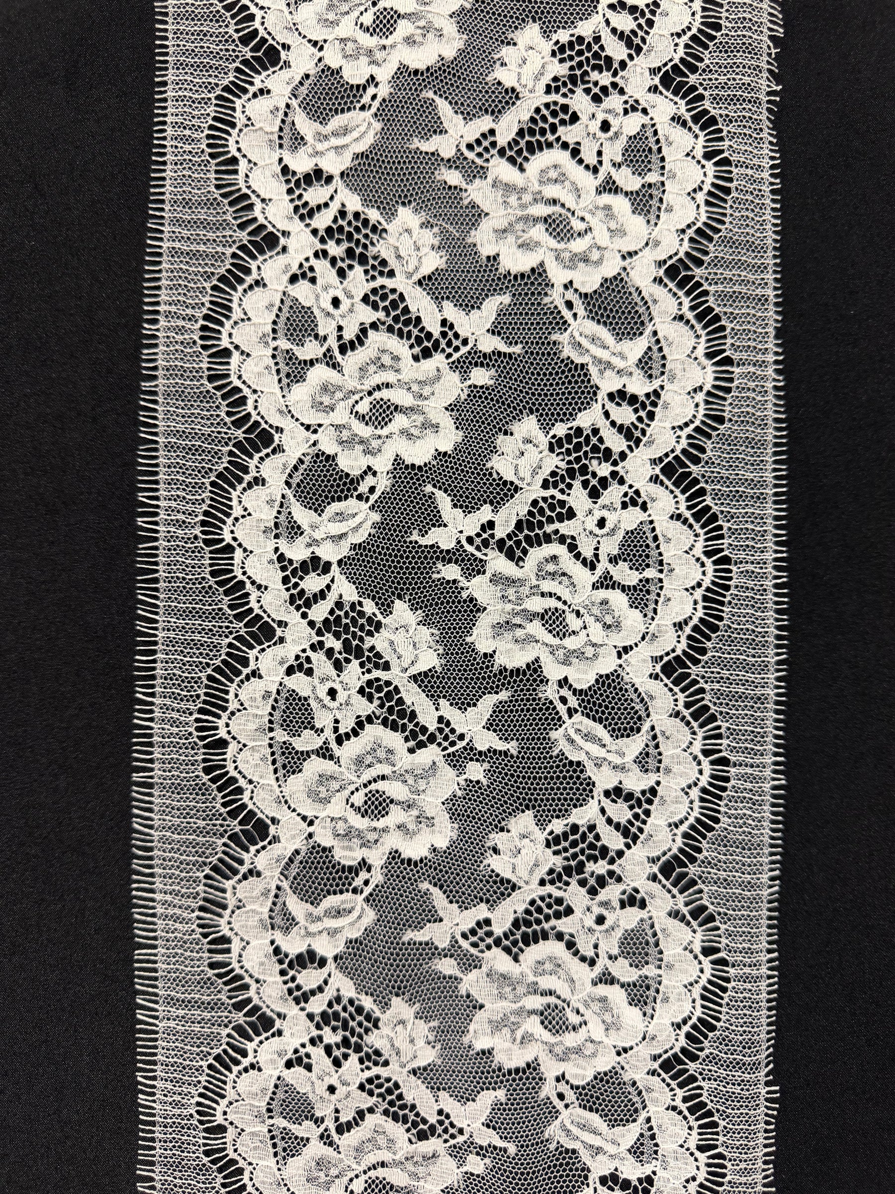 Pale Ivory Chantilly Lace Trim -  Hugorie