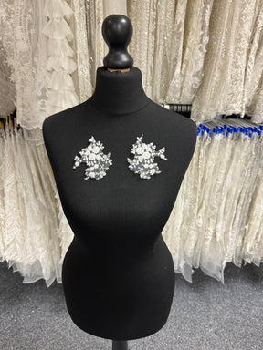 Ivory Floral Lace Appliques - T24