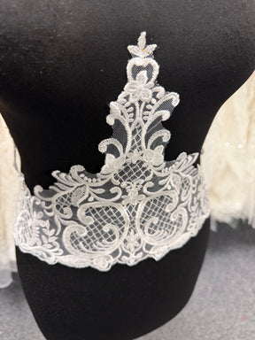 Ivory Sequin Edging - EF3001