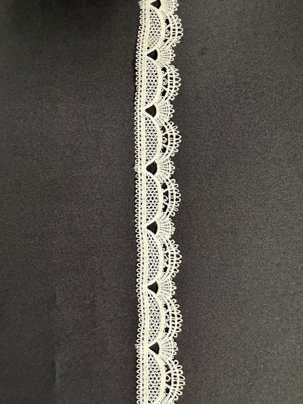 Ivory Edging - EF4016