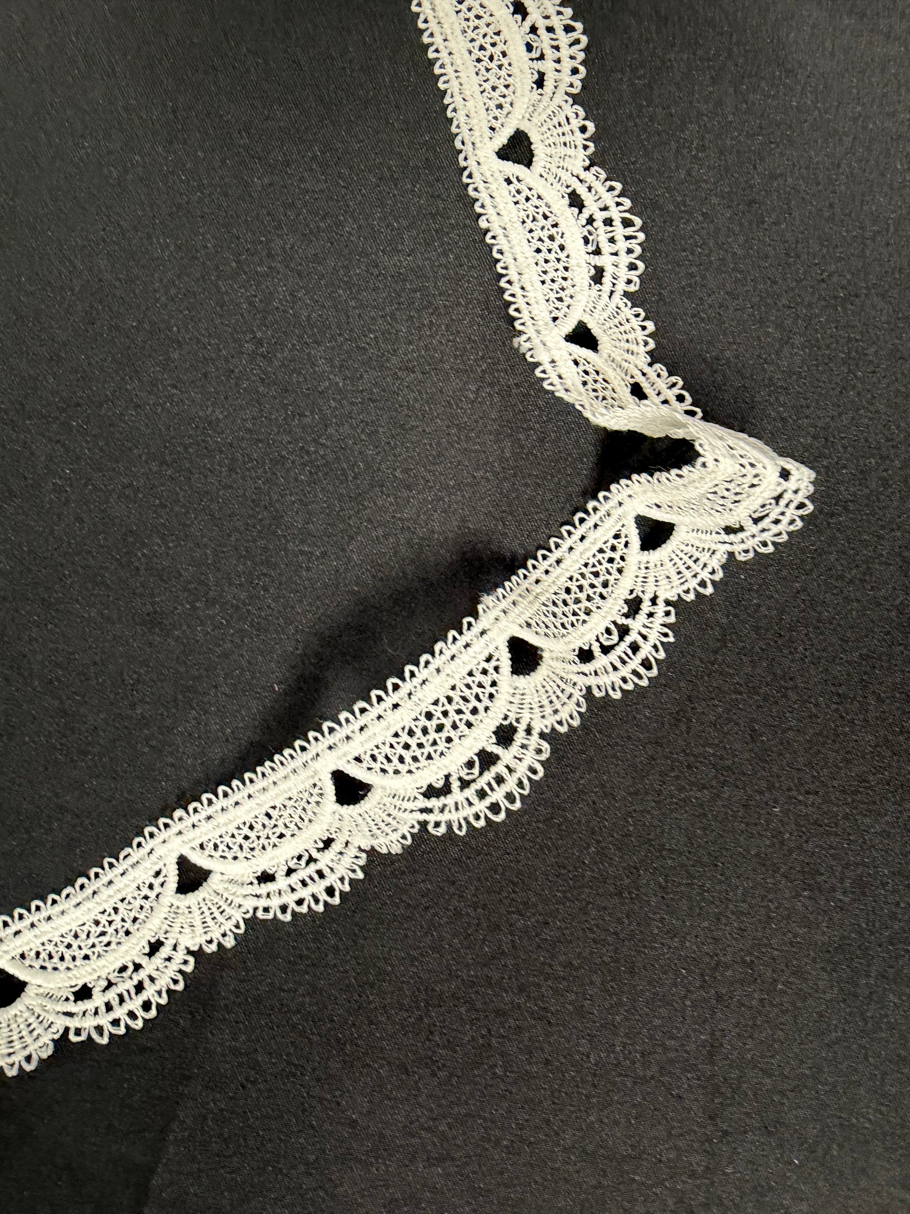 Ivory Edging - EF4016