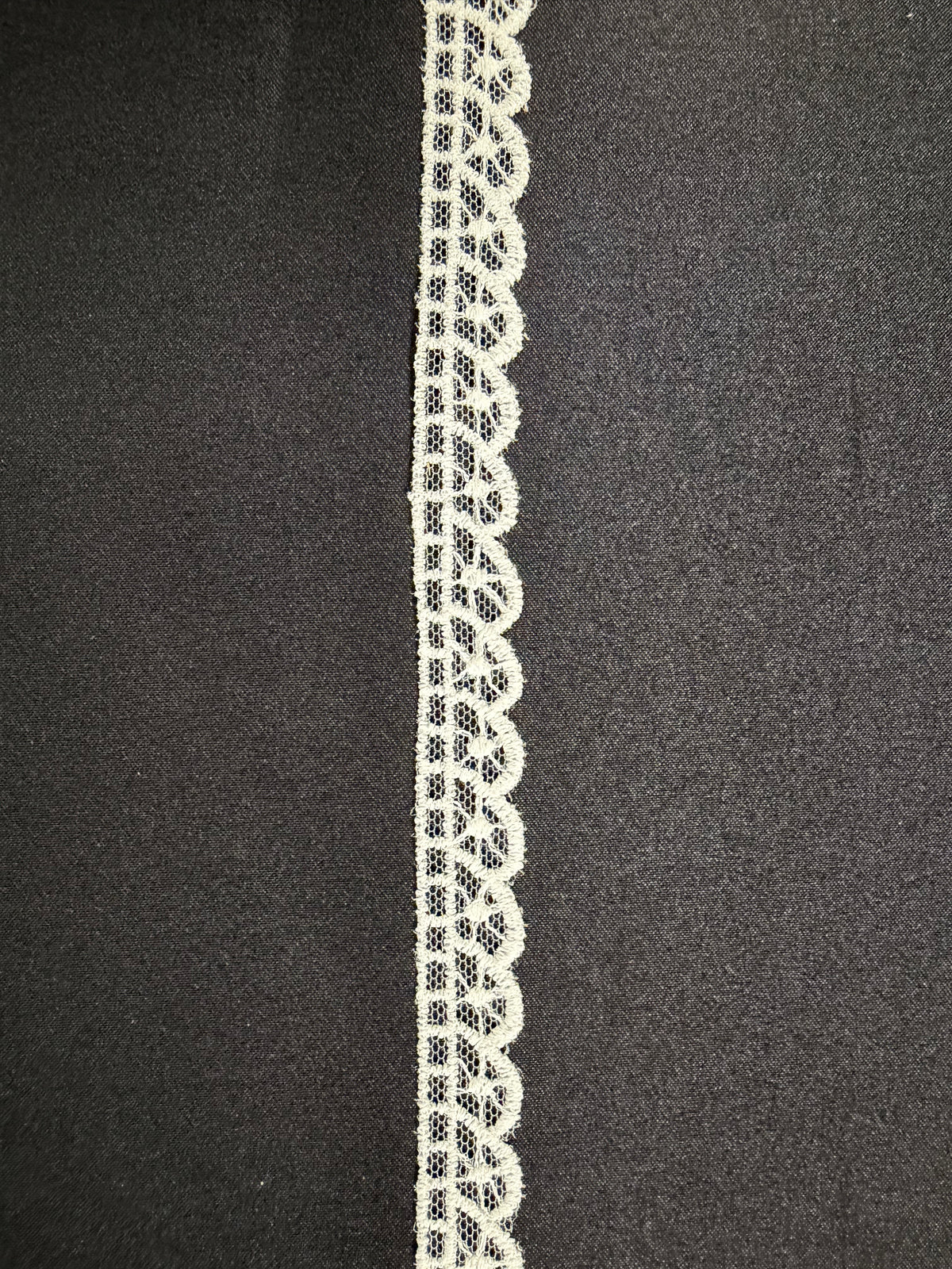 Ivory Edging - EF4021