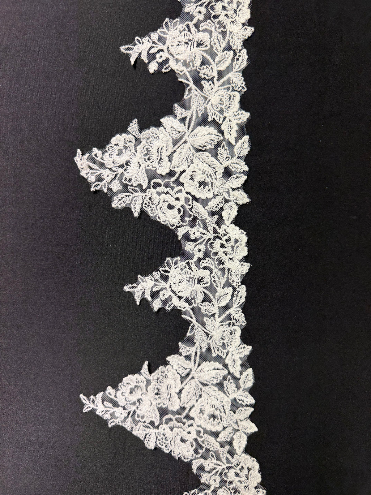 Ivory Edging - EF4020