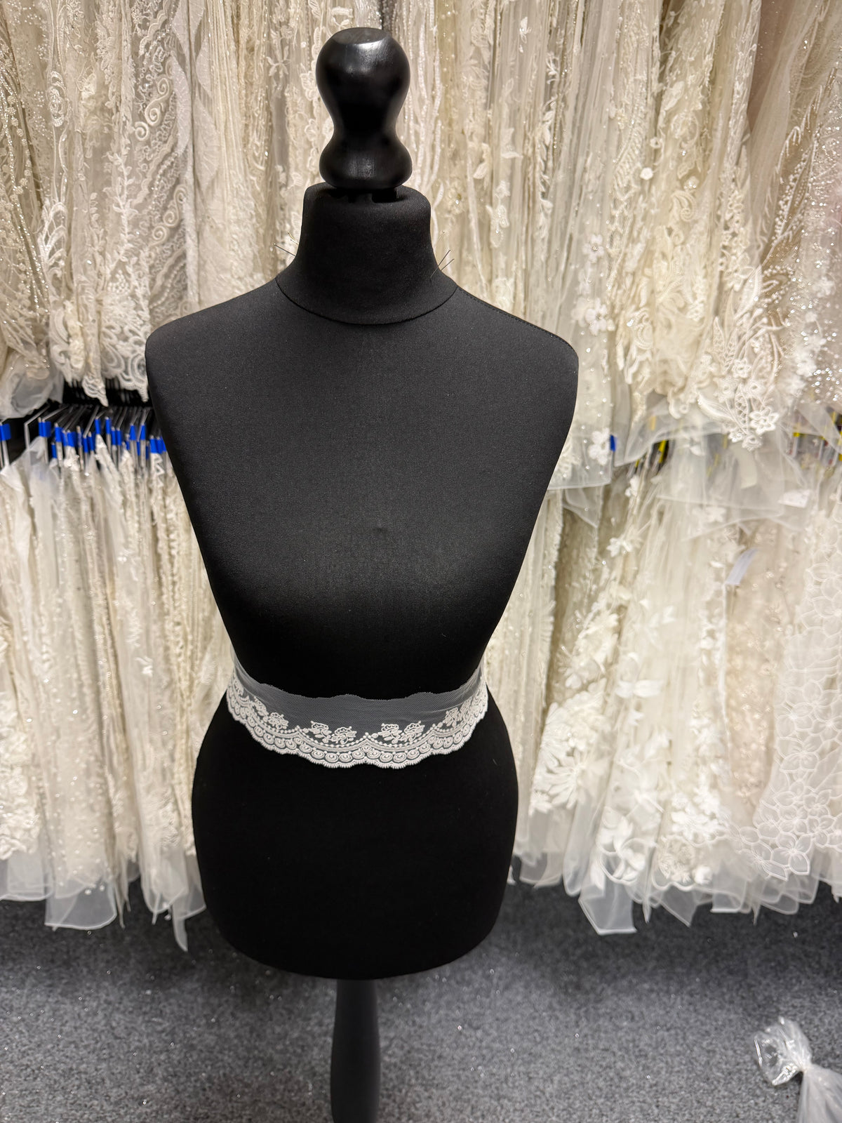 Ivory Edging - EF4012
