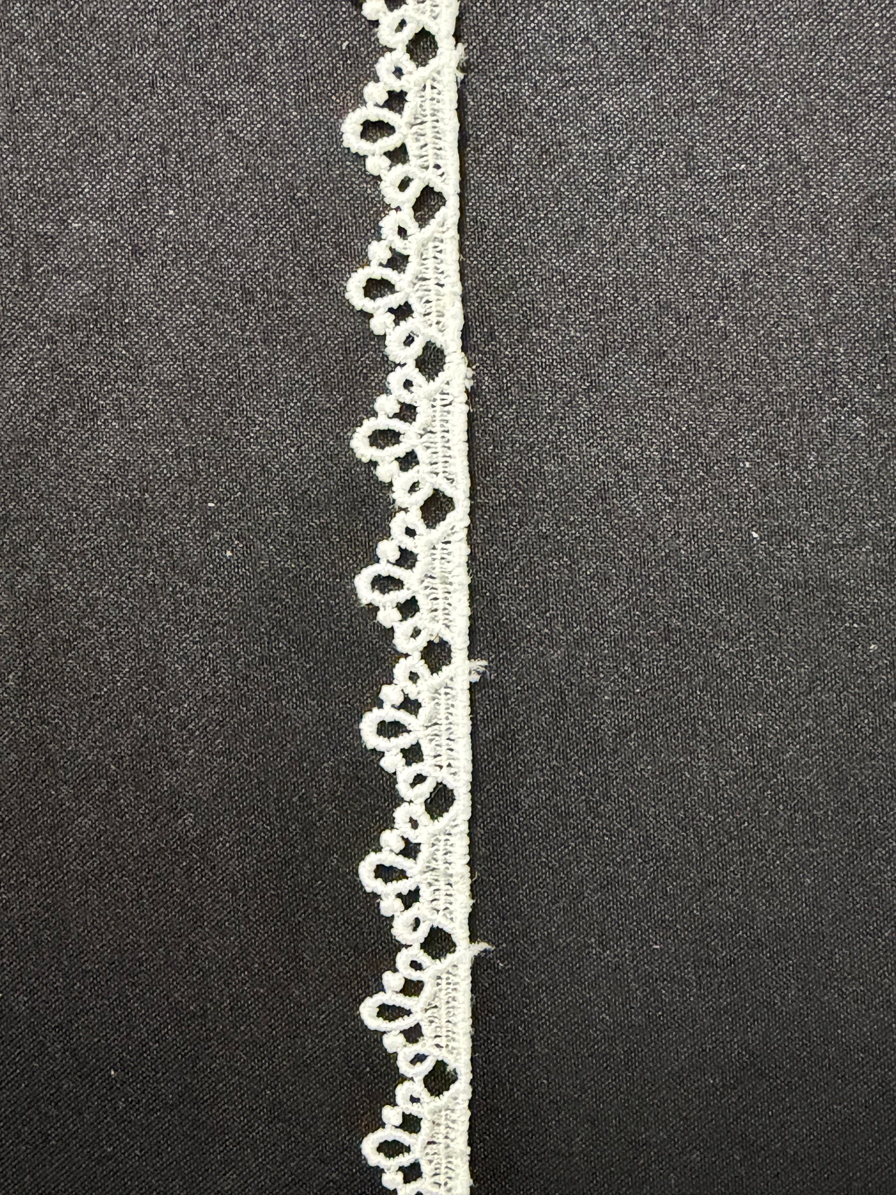 Ivory Edging - EF4023