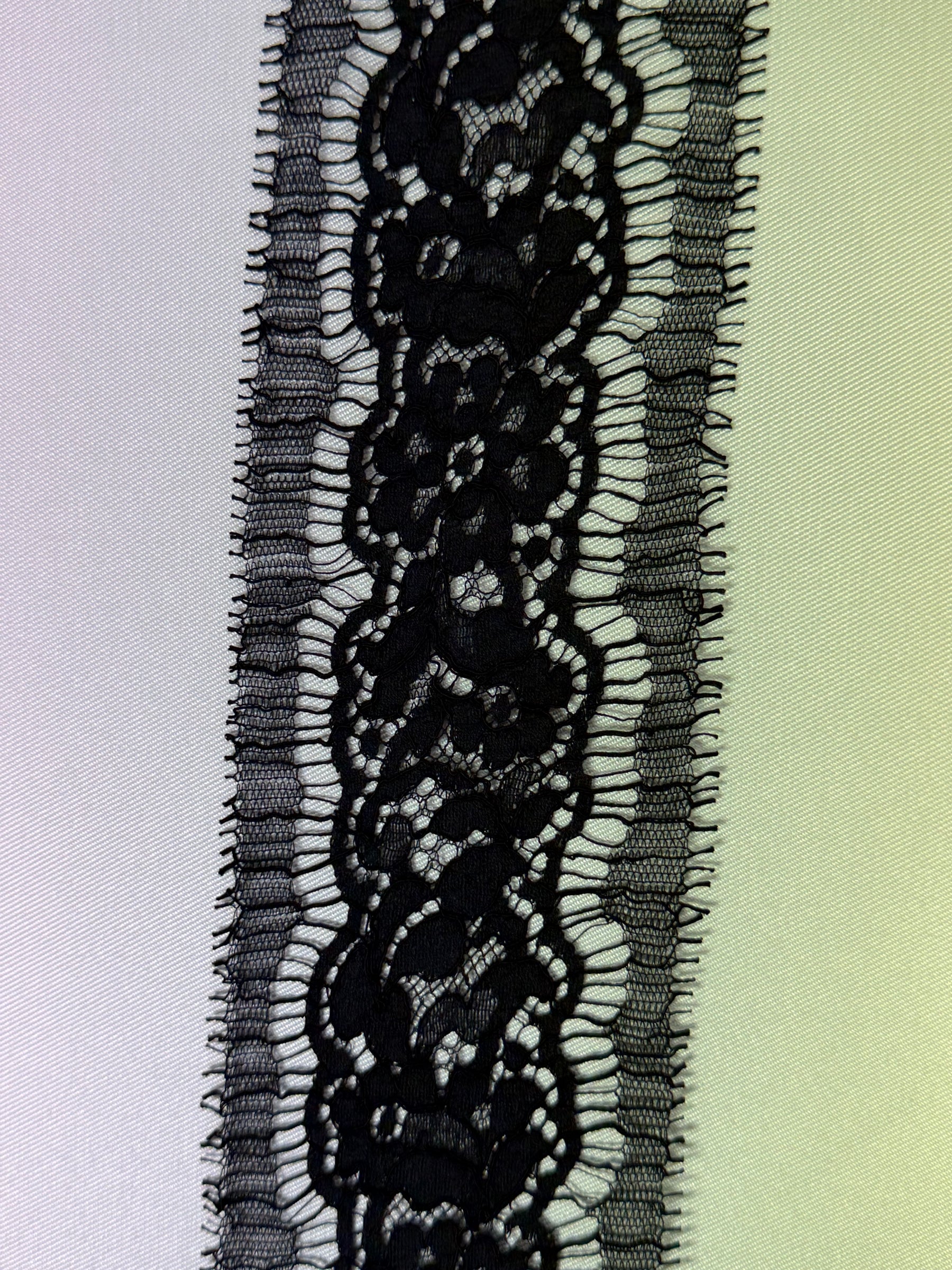 Black French Lace Edging - EE4004