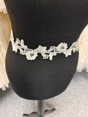 Ivory Guipure Edging - EH4011