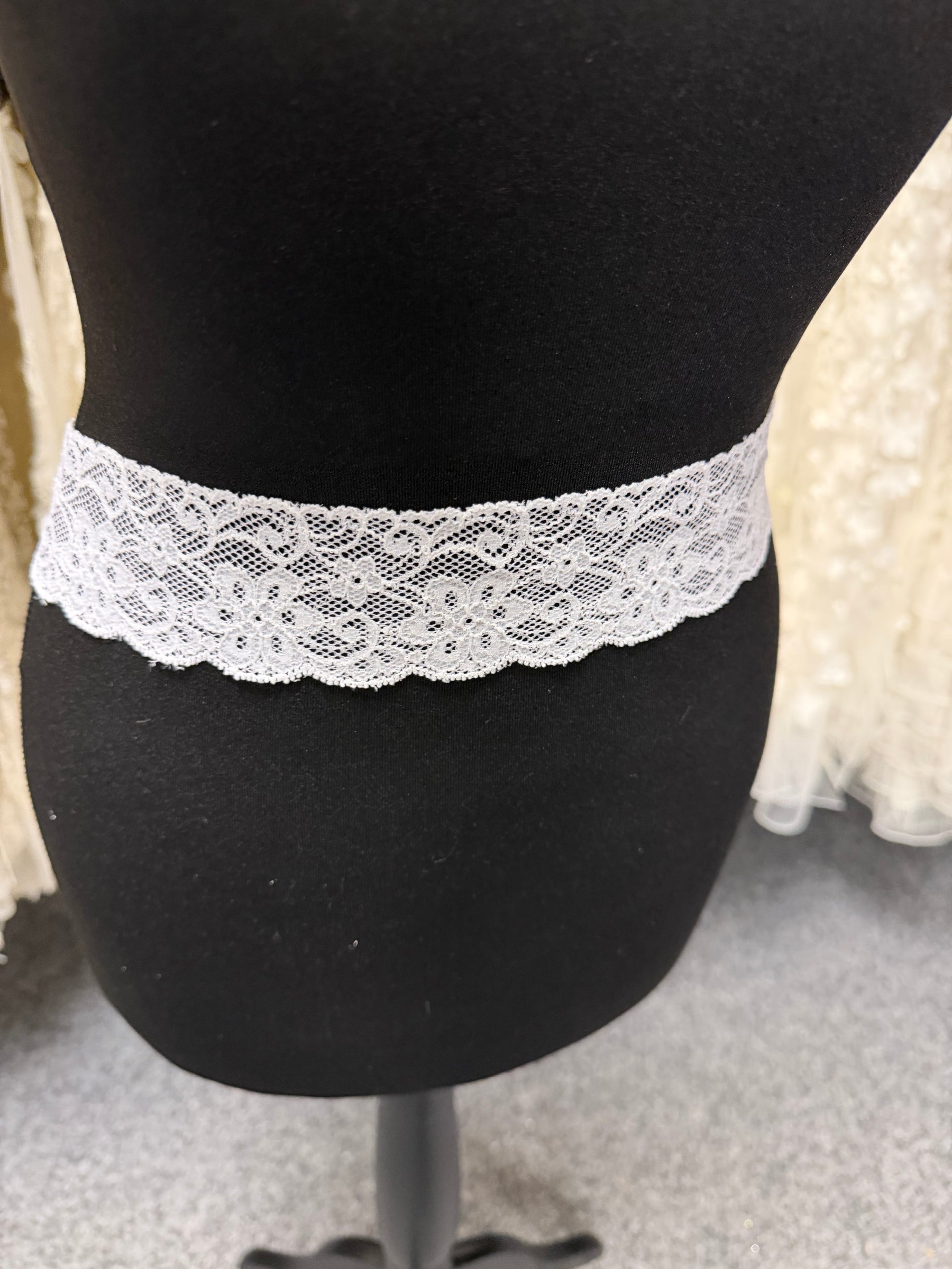 White Stretch Edging - EF4006