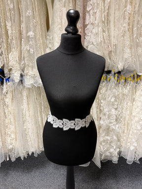 Ivory Edging - EH4006