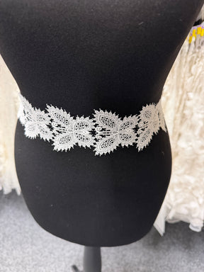 Ivory Edging - EH4006