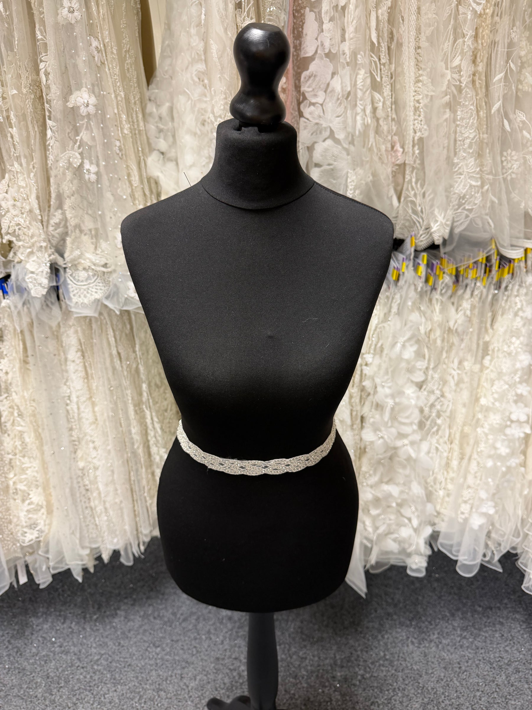 Ivory Beaded Edging - EH2010
