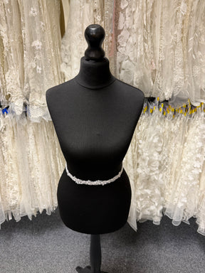 White Beaded Edging - EH2011