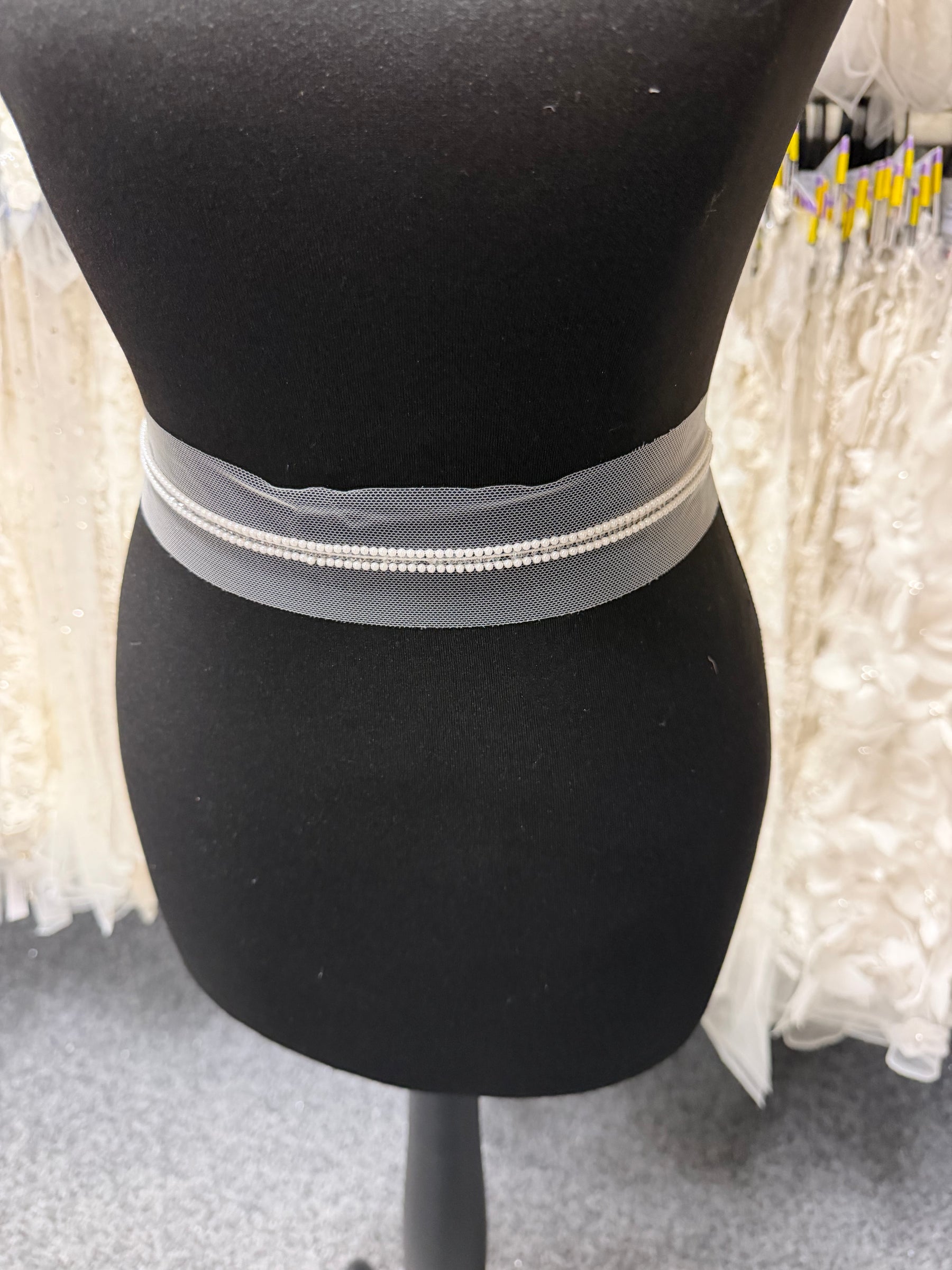 Ivory Beaded Edging - EH2037