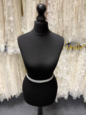 Ivory Stretch Edging - EF4005