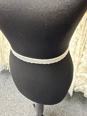 Ivory Stretch Edging - EF4005
