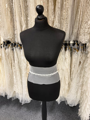 Ivory Beaded Edging - EH2007