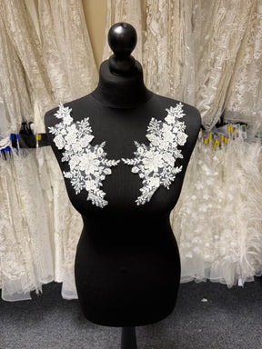 Ivory Lace Appliques - MT8012