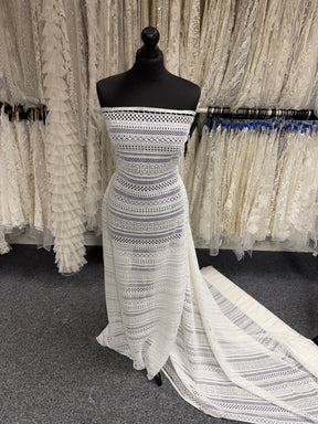 Ivory Guipure Lace - LB2009