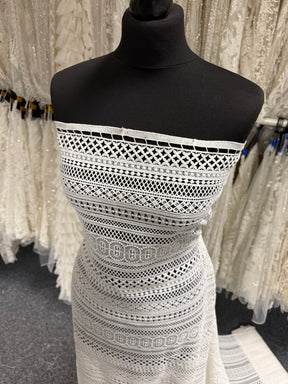 Ivory Guipure Lace - LB2009
