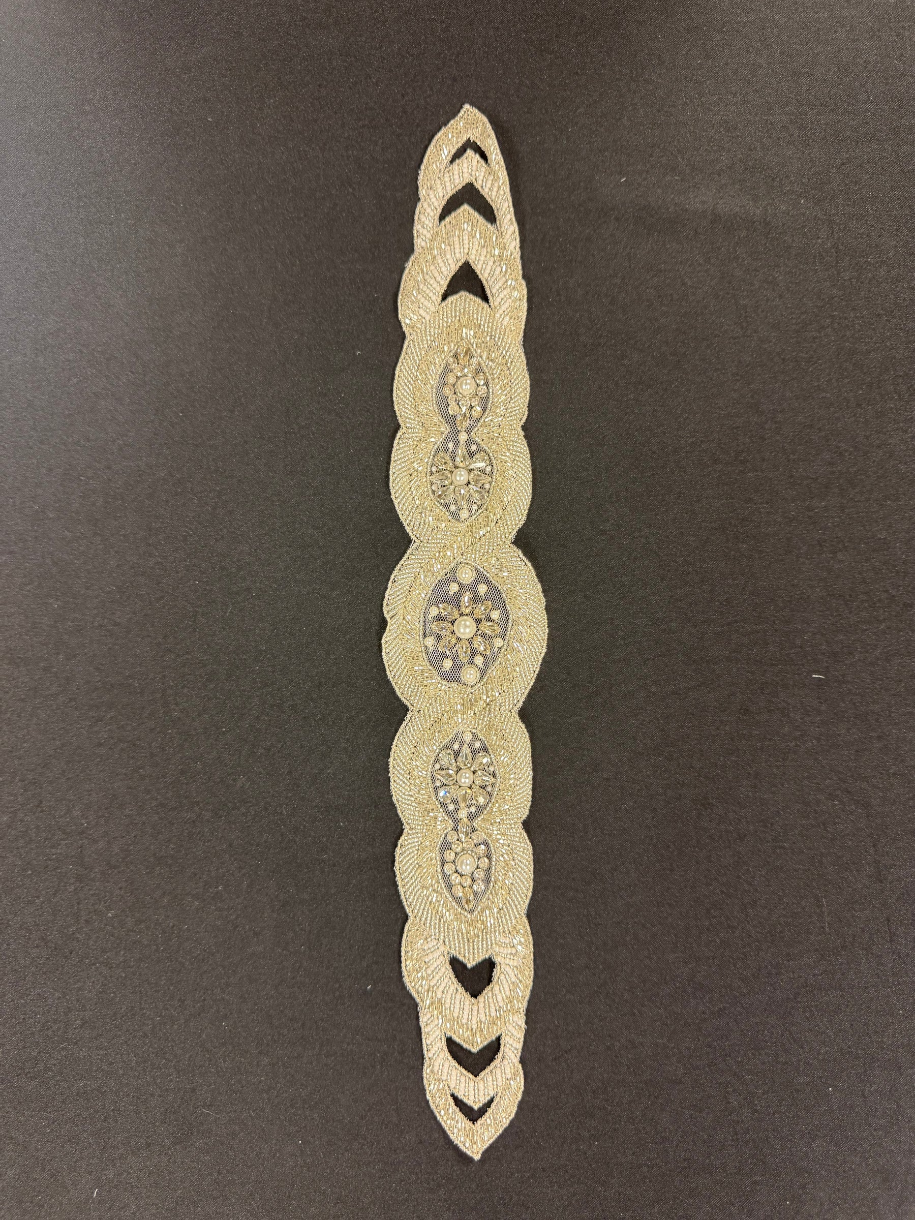 Indian Beaded Motif - MH1016