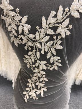 Ivory/Silver Crystal Motif - MH1002