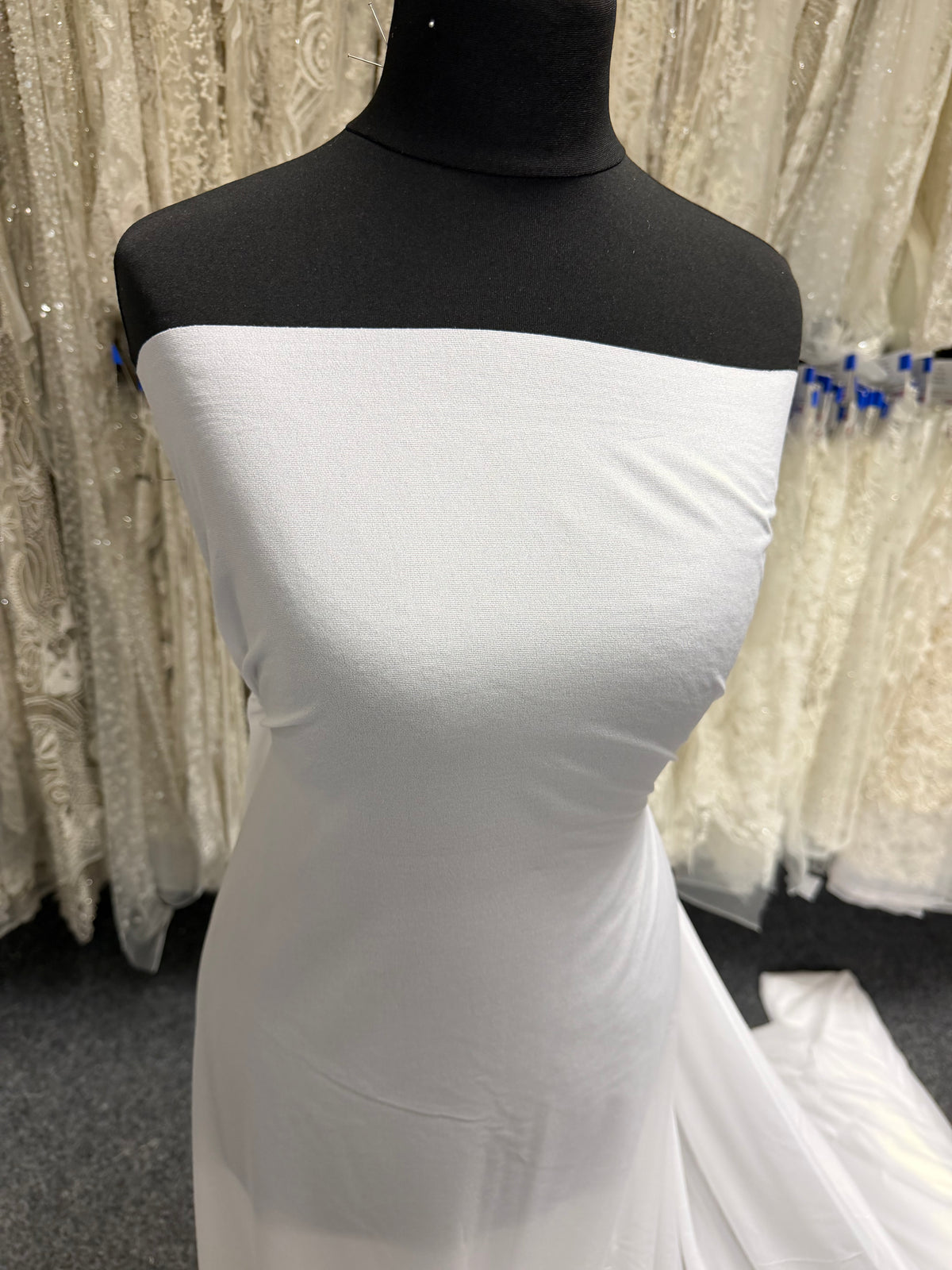 White Iron on Interlining - IN0001