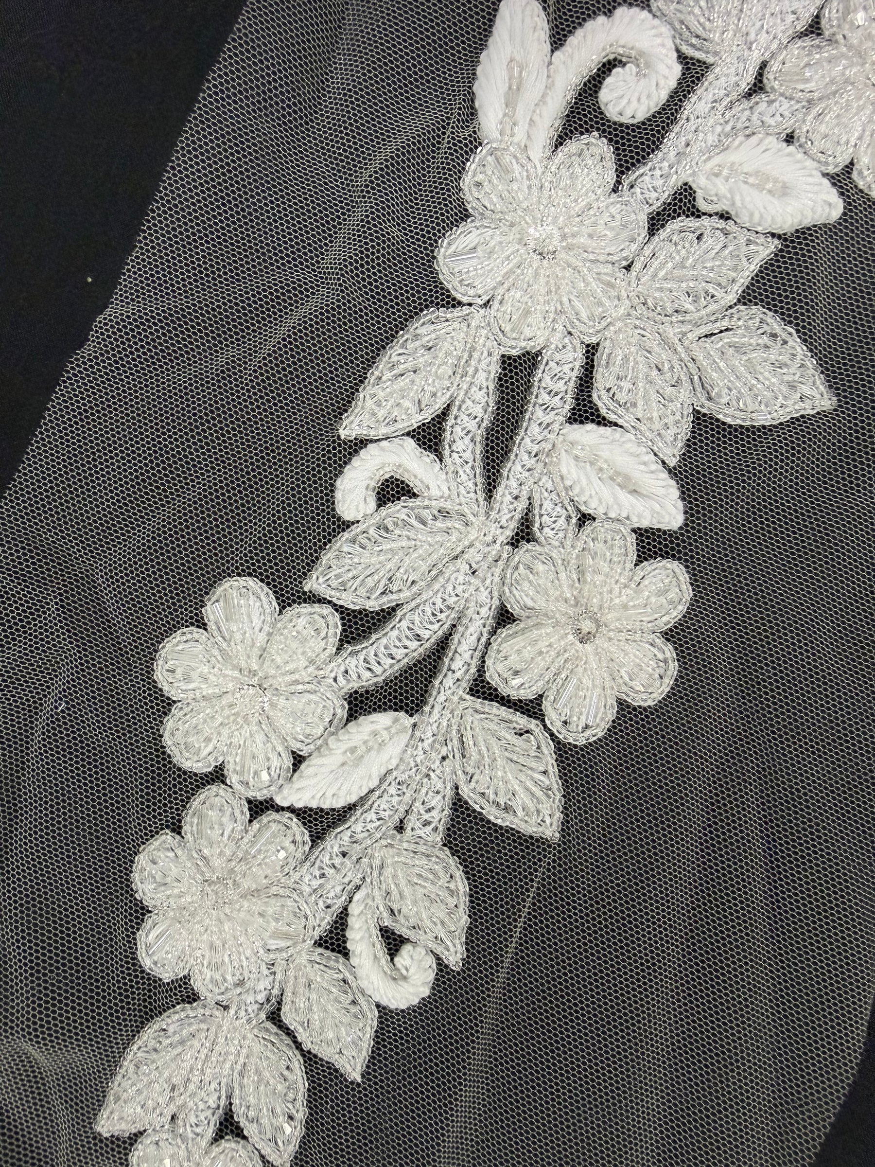 Ivory Beaded Motif - MH3007