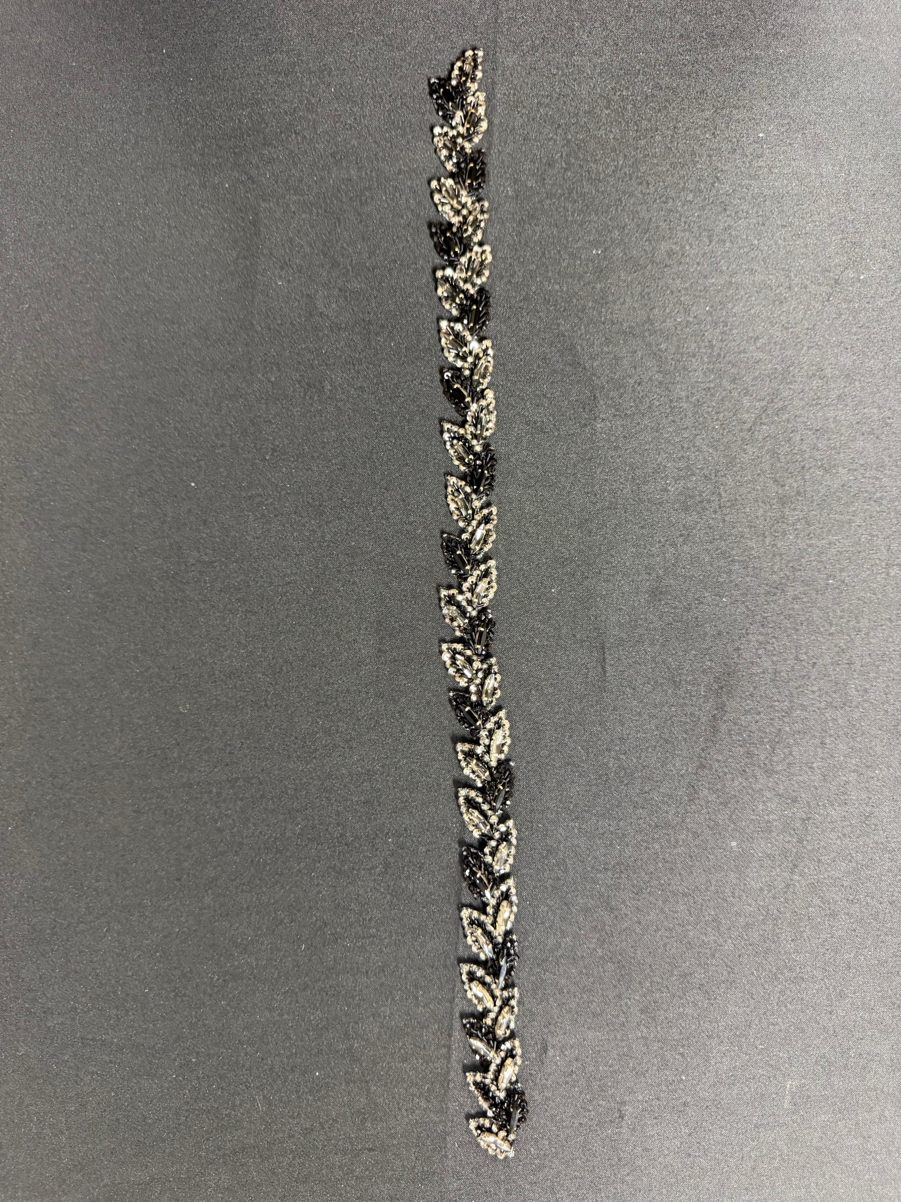 Black/Silver Crystal Motif - MH1004