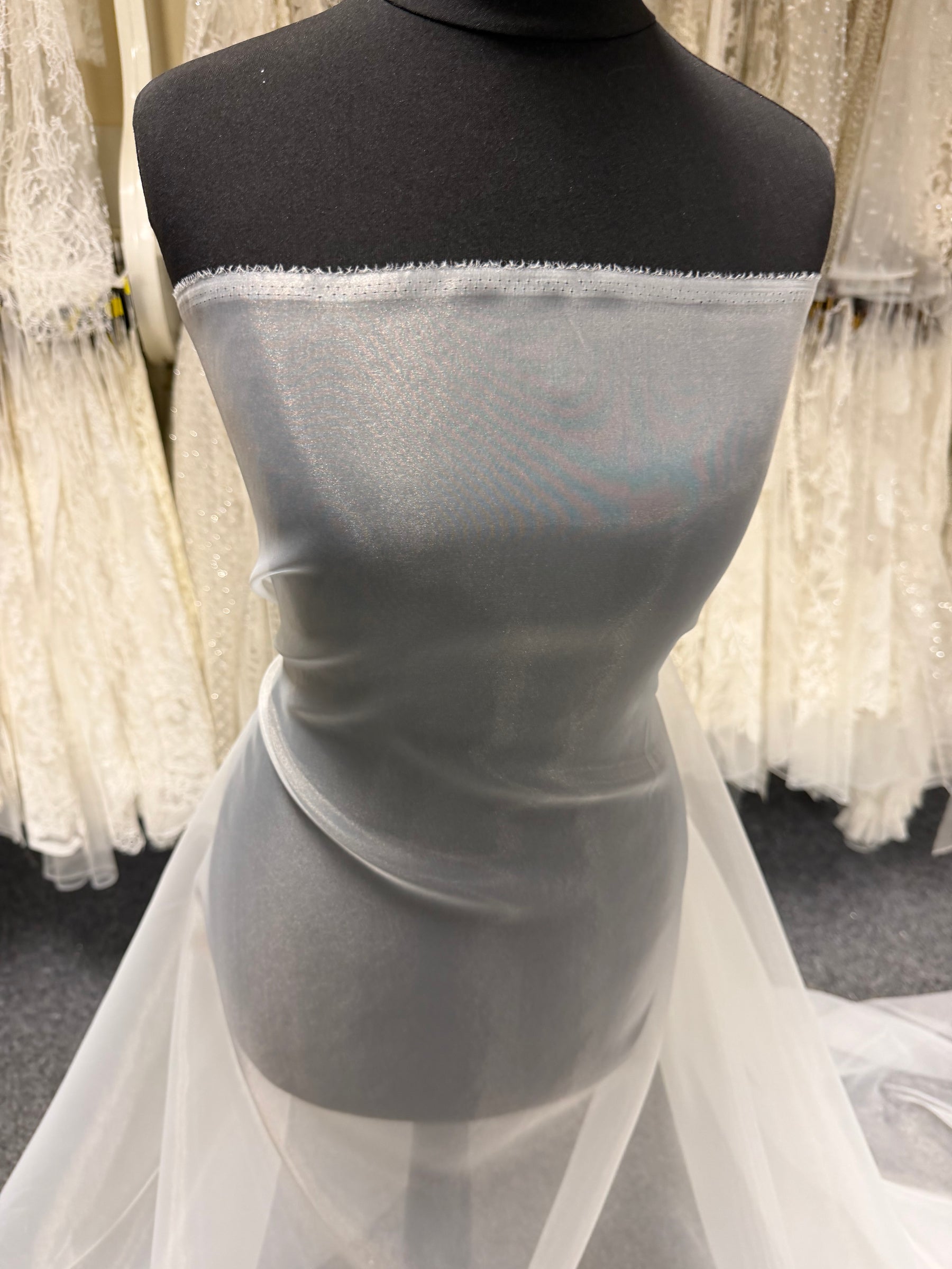 Pale Ivory Poly Organza - P150