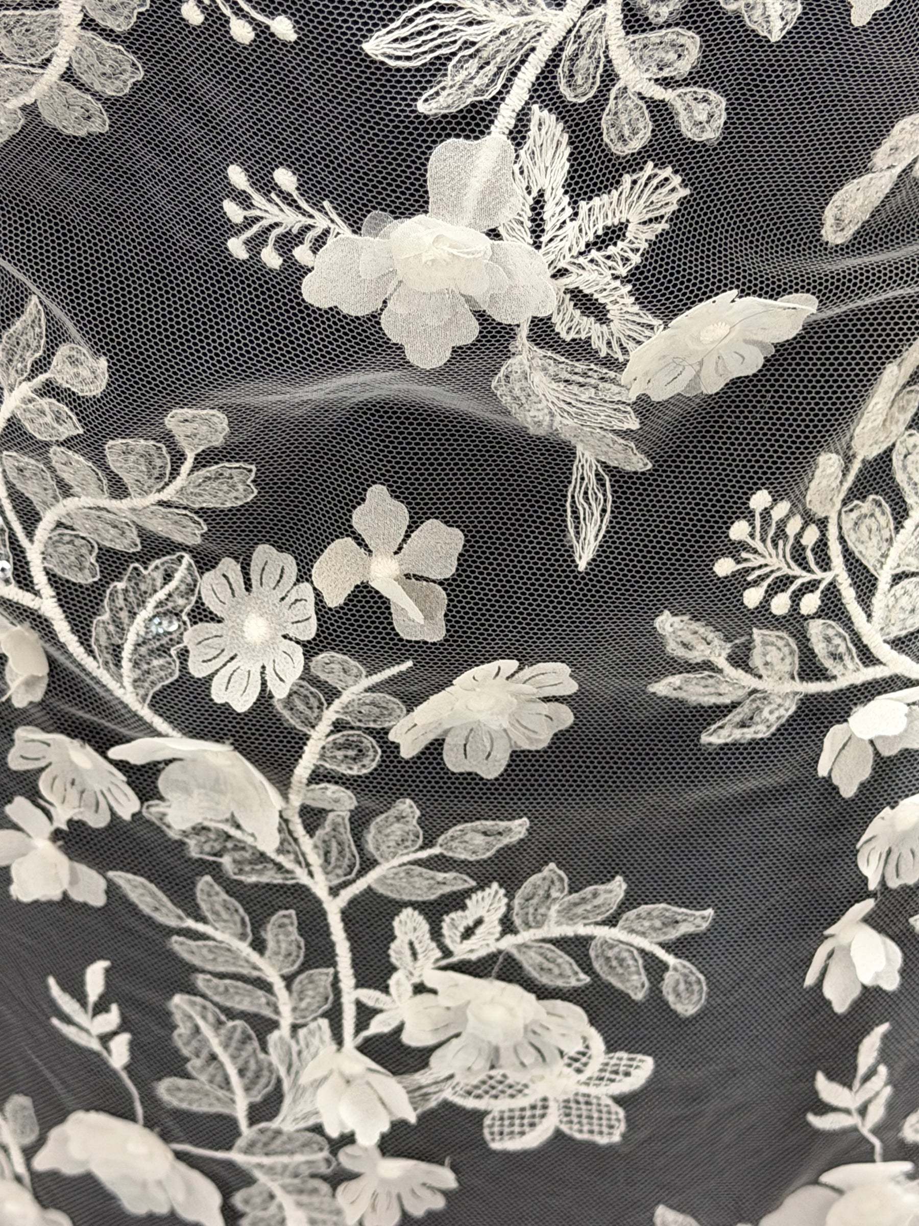 Ivory 3D Lace - EB3054