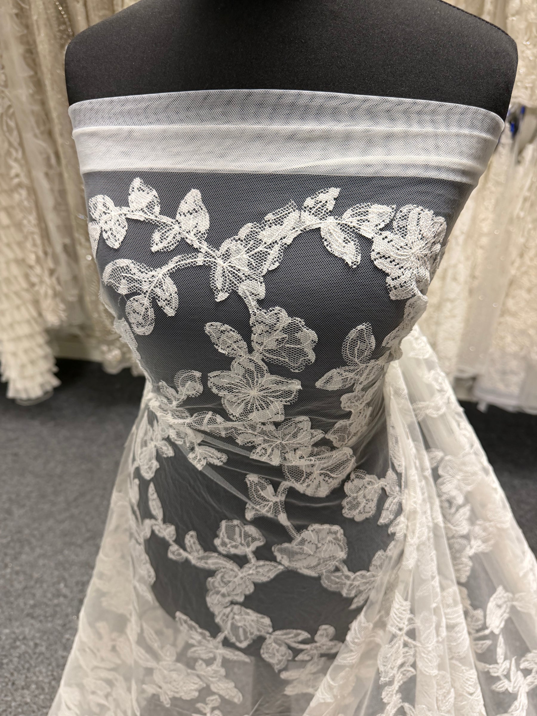 Ivory Contemporary Embroidered Lace - EB5041