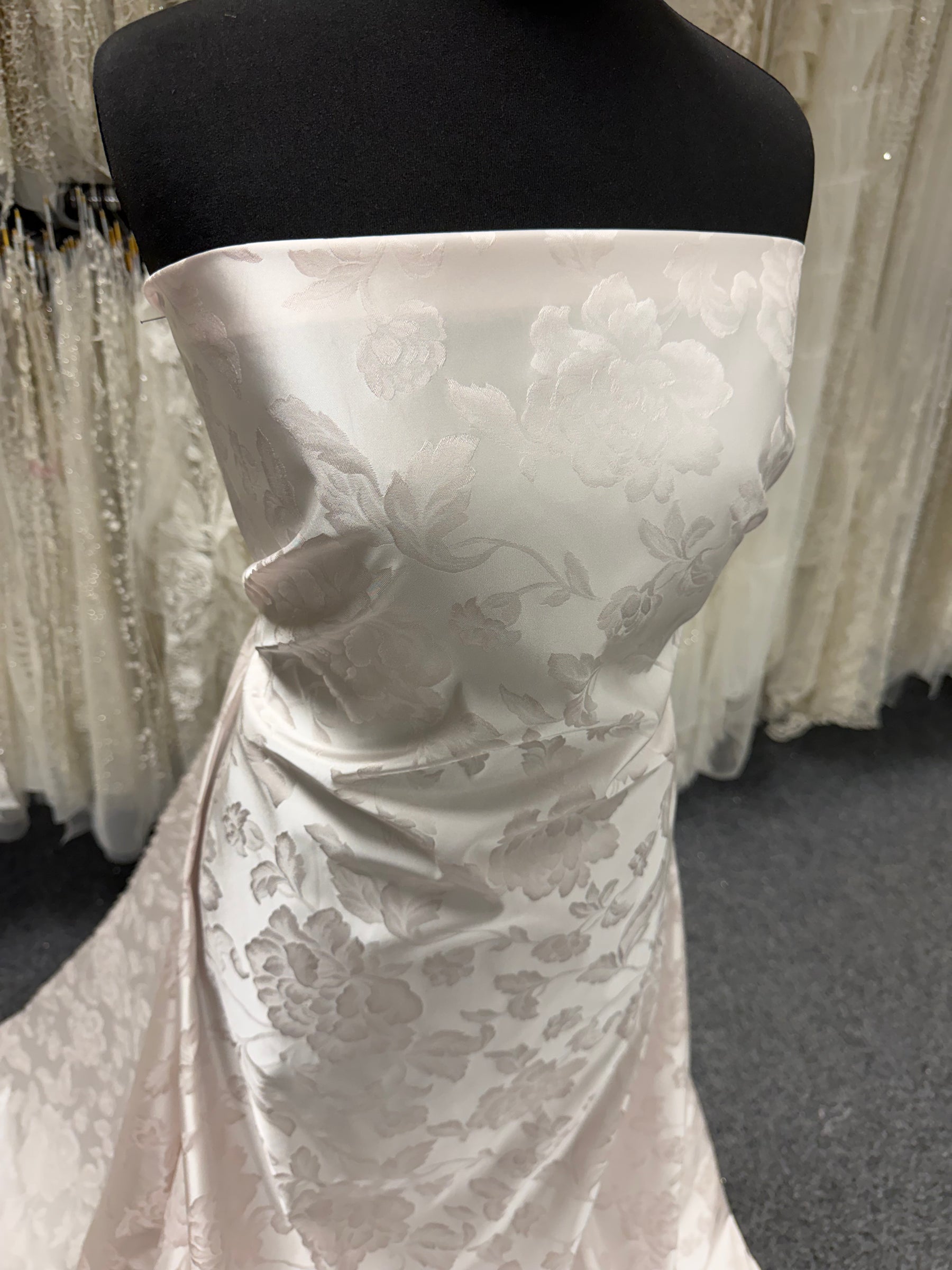 Pink Italian Jacquard - P666