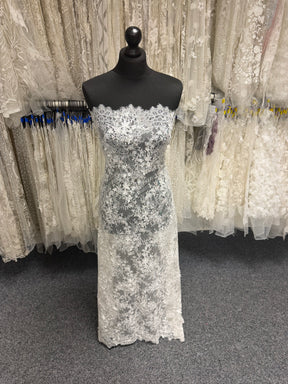 Dark Ivory Embroidered Lace - P228
