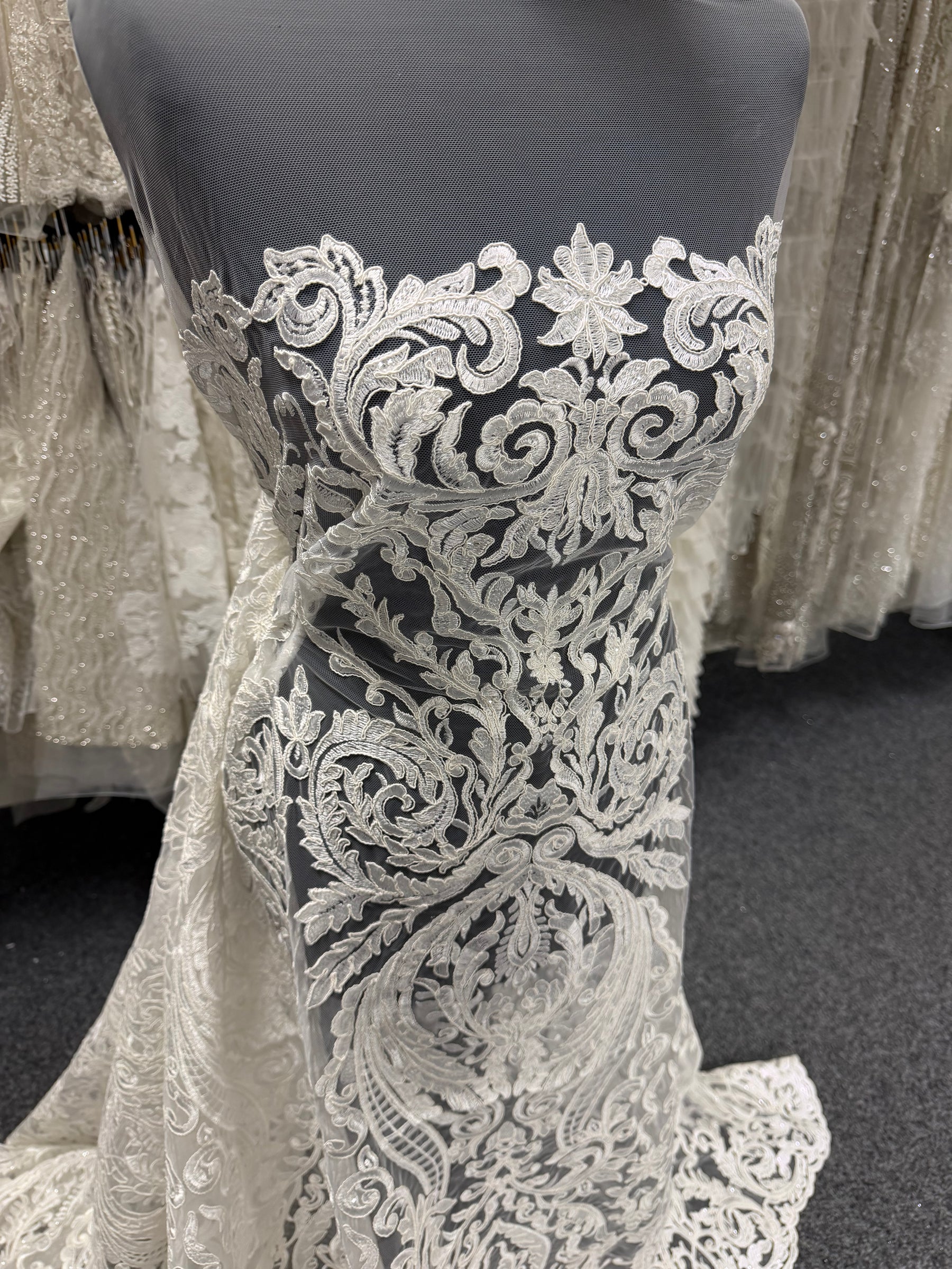 Ivory Corded Lace - Etienne