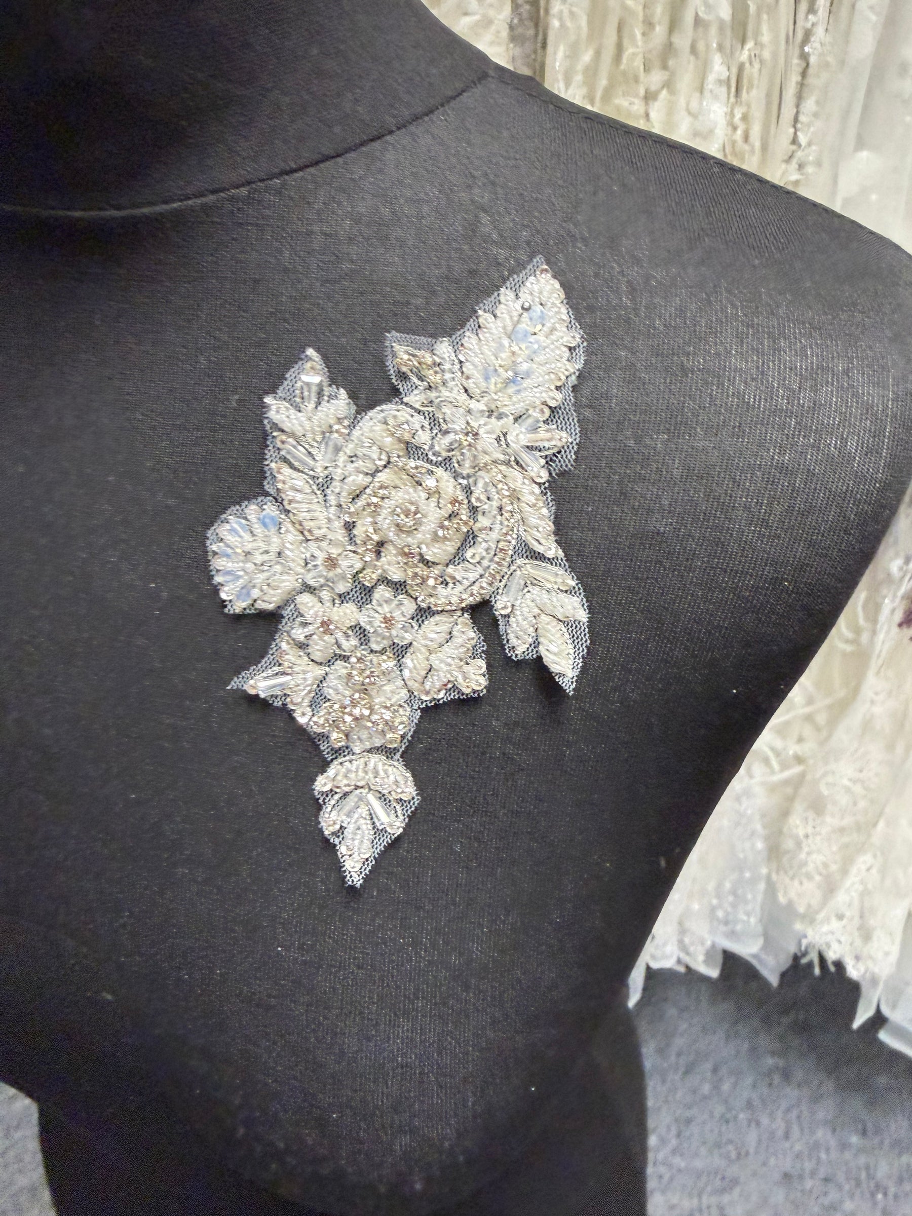 Silver Crystal Motif - MH1013