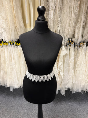 Ivory Guipure Edging - T959