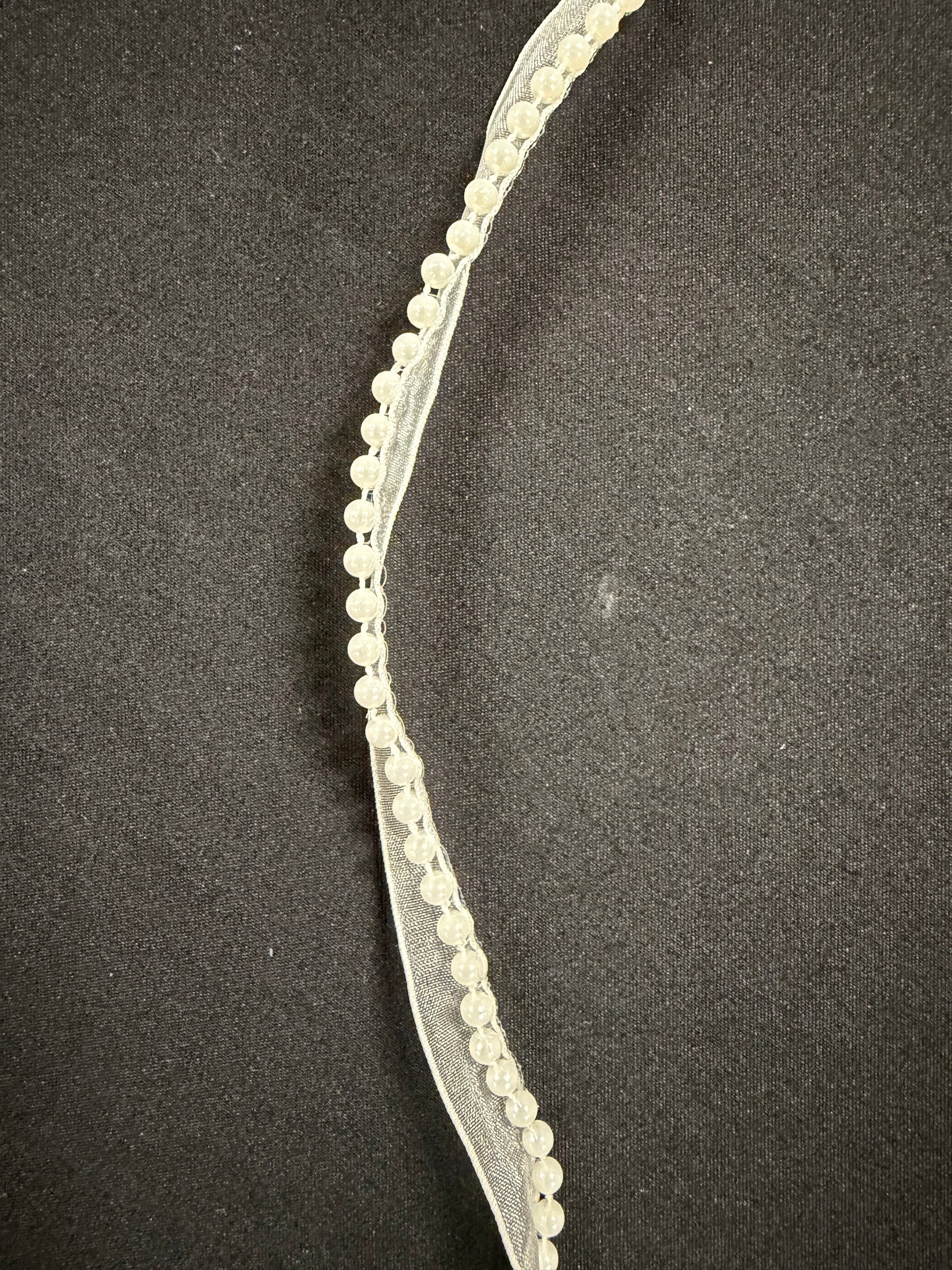 Ivory Pearl Edging - T924