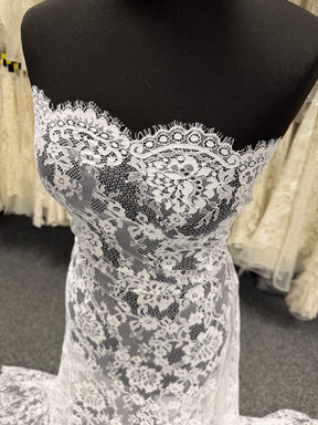 White Raschel Lace - LA1005