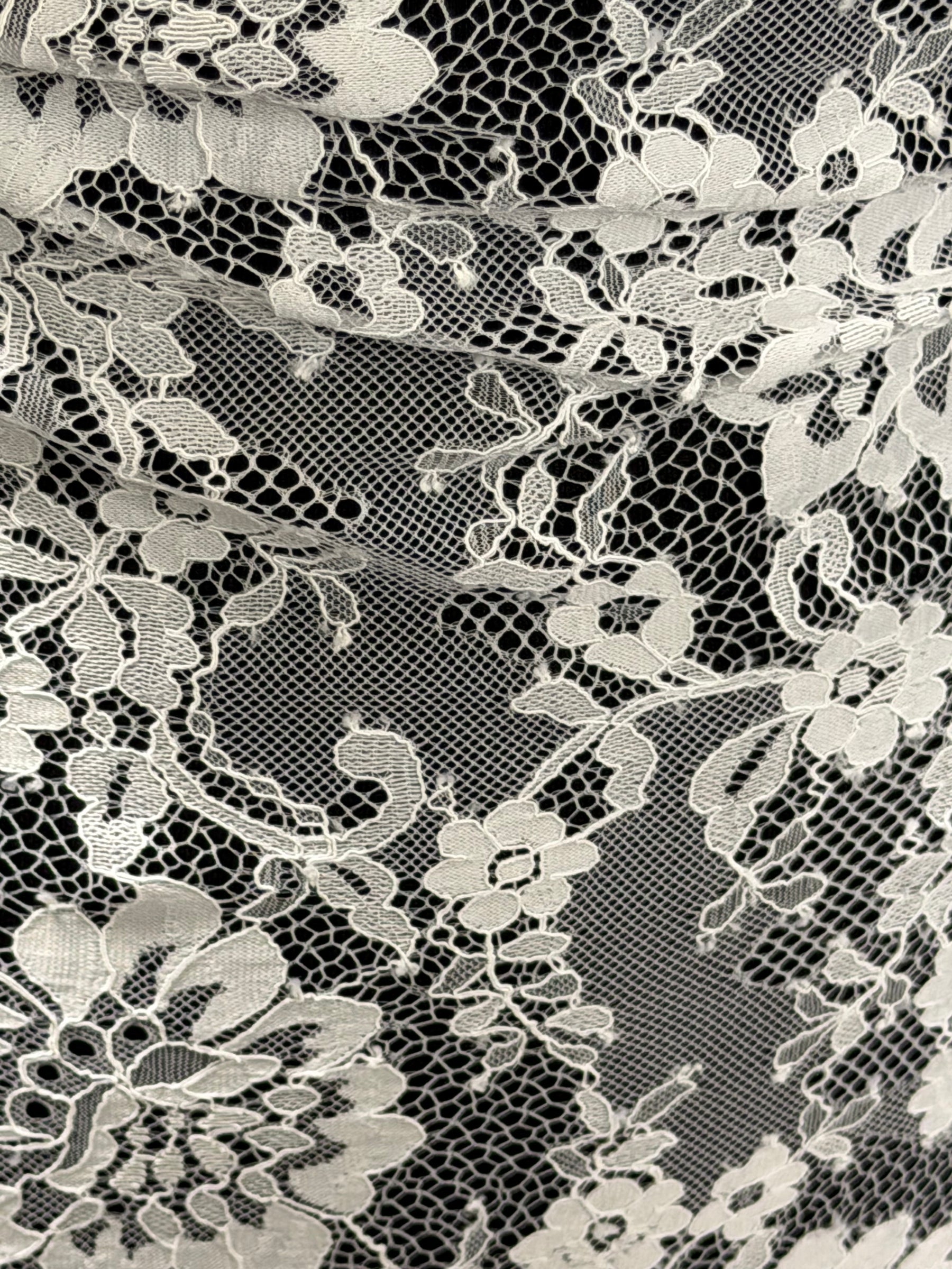 White Raschel Lace - LA1005