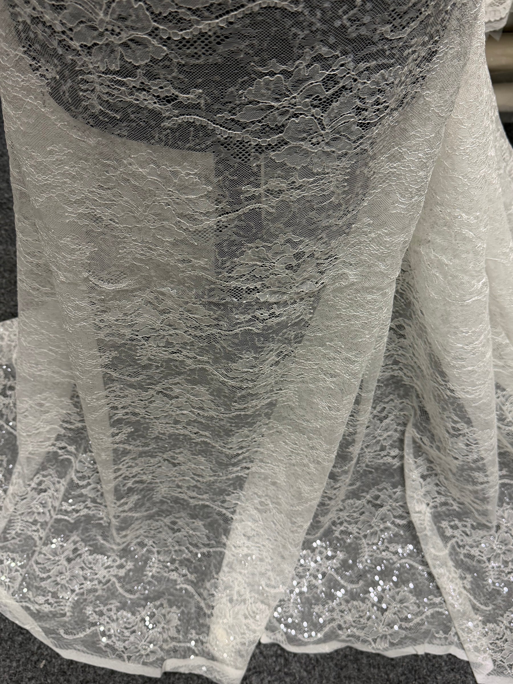 Ivory Sequin Lace - LB6003