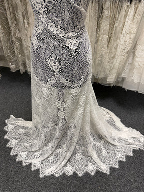 Ivory Lace - LA1012