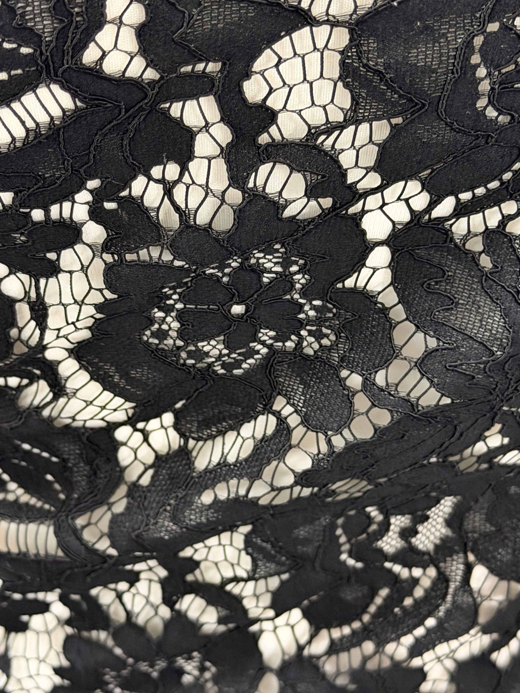Black Raschel Lace - LA1002