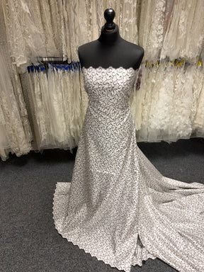 Ivory/Mid Cocoa Embroidered Duchess Satin - P476