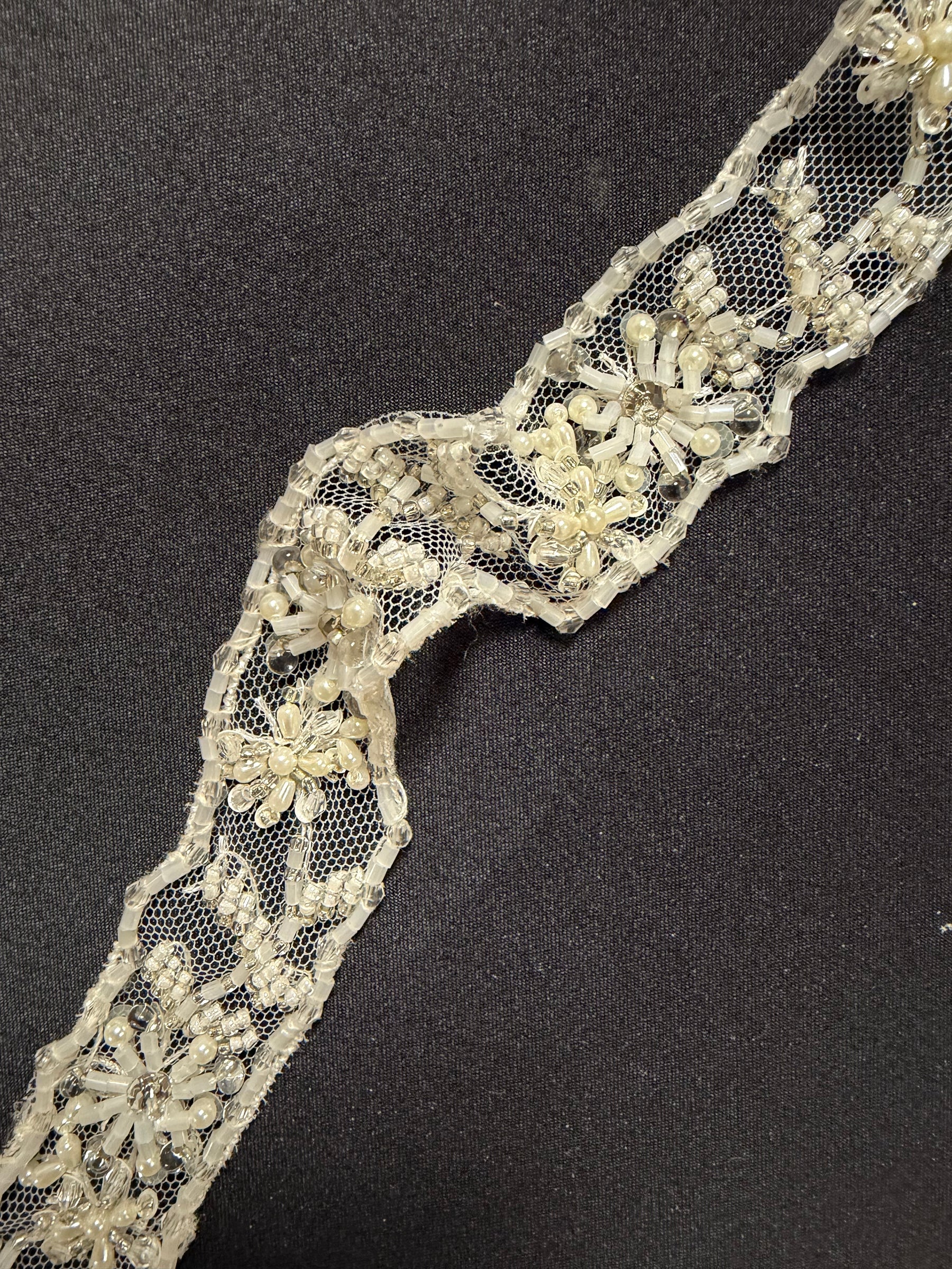 Ivory Beaded Sequin Edging - T166